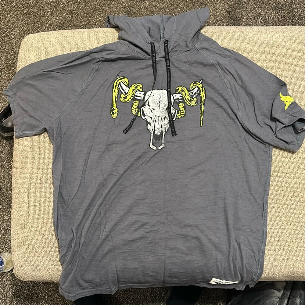 The rock. Short sleeve light hoodie.